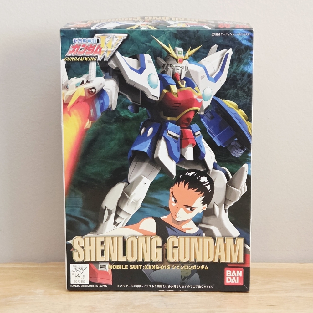 Vintage Gundam Wing Model Kit - WF-02 Shenlong - Chang Wufei - Bandai